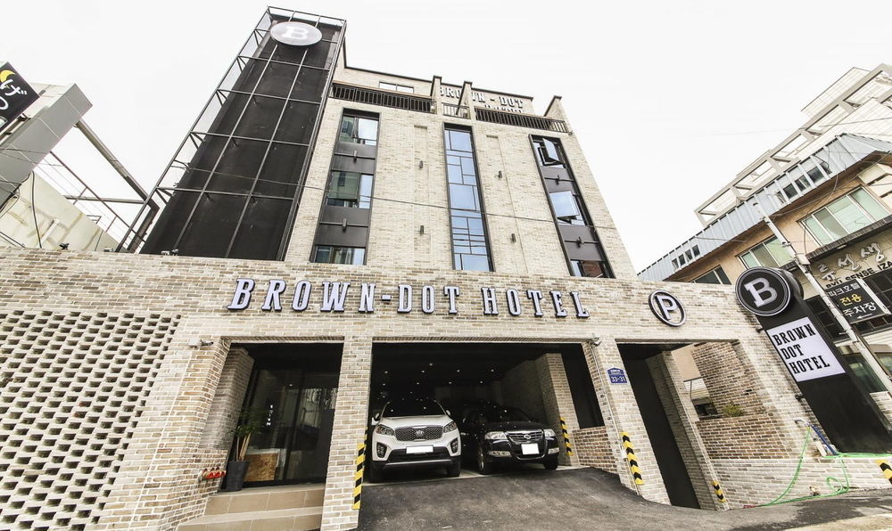 Brown Dot Hotel Gwangan Beach Busan Esterno foto