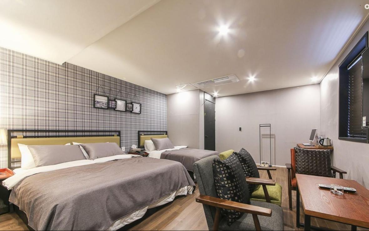Brown Dot Hotel Gwangan Beach Busan Esterno foto