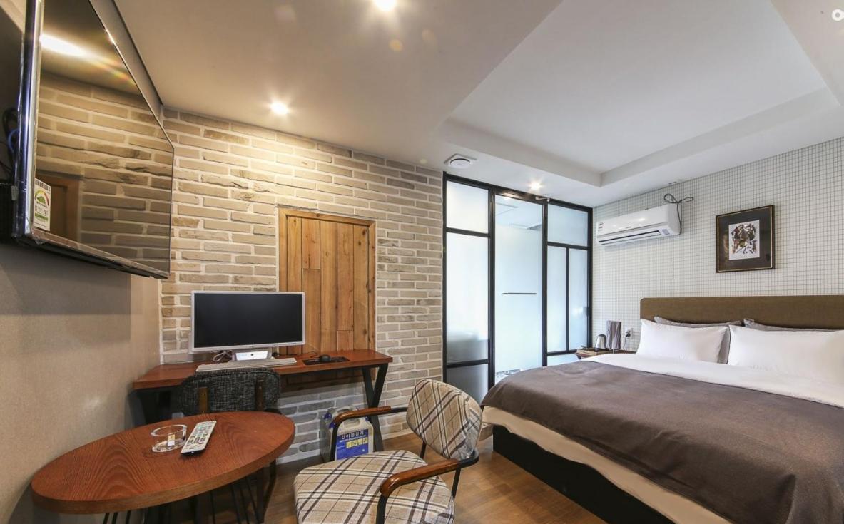 Brown Dot Hotel Gwangan Beach Busan Esterno foto